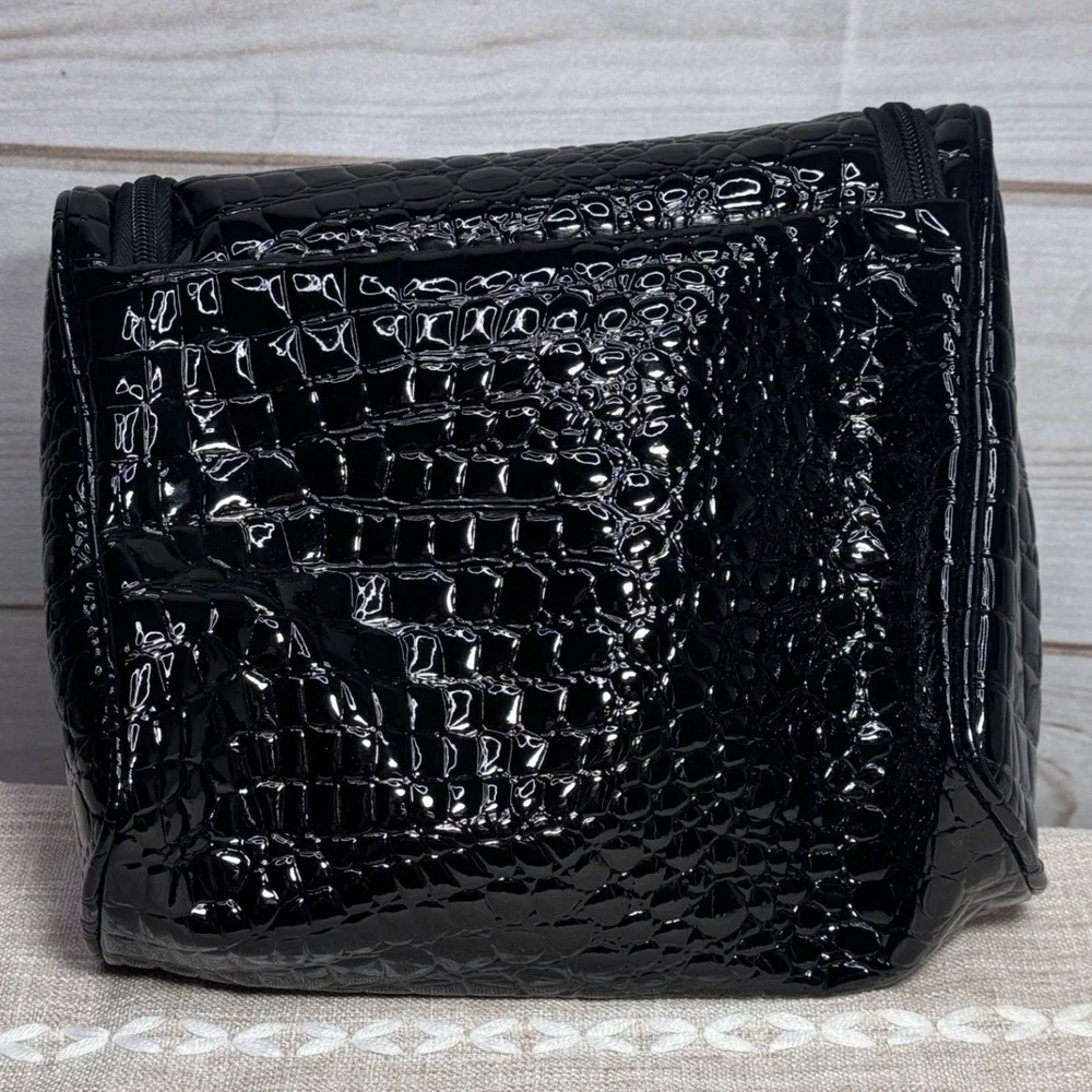 Kathy Van Zeeland Black Faux Croc Hanging Toiletry Bag Makeup Case Pink Lining